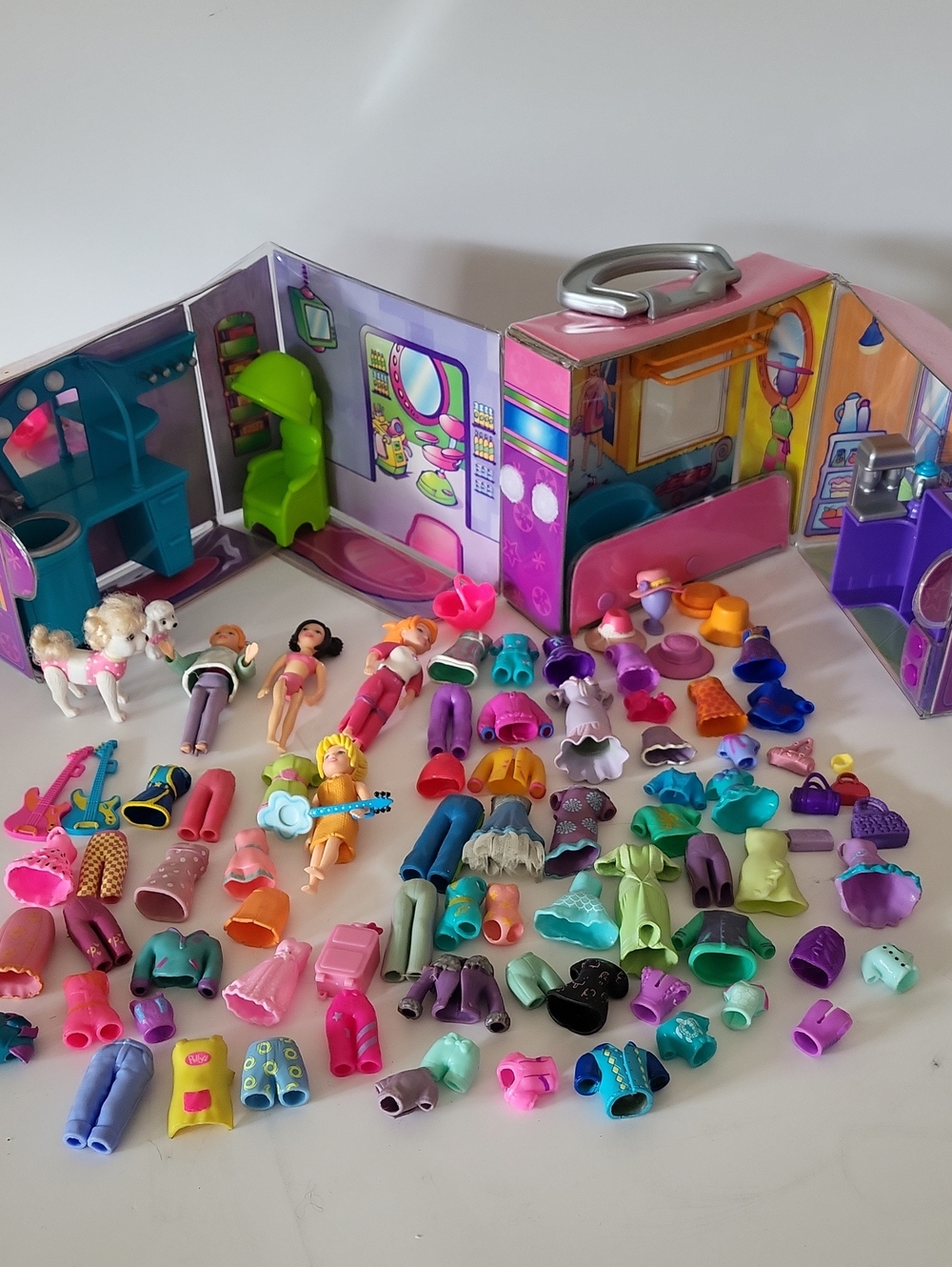 Vintage Polly Pocket Lot w/ Dolls & Huge Clothing Collection